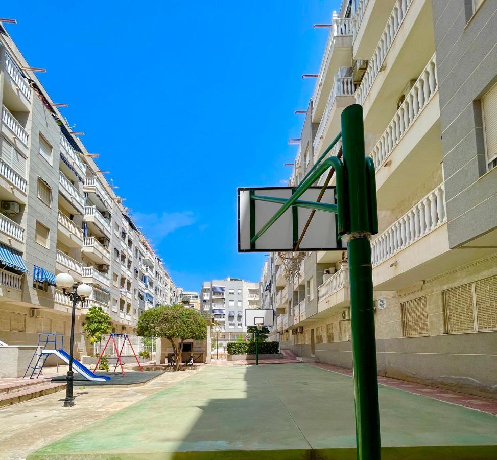 Torrevieja Comfortable Apartment Eksteriør bilde