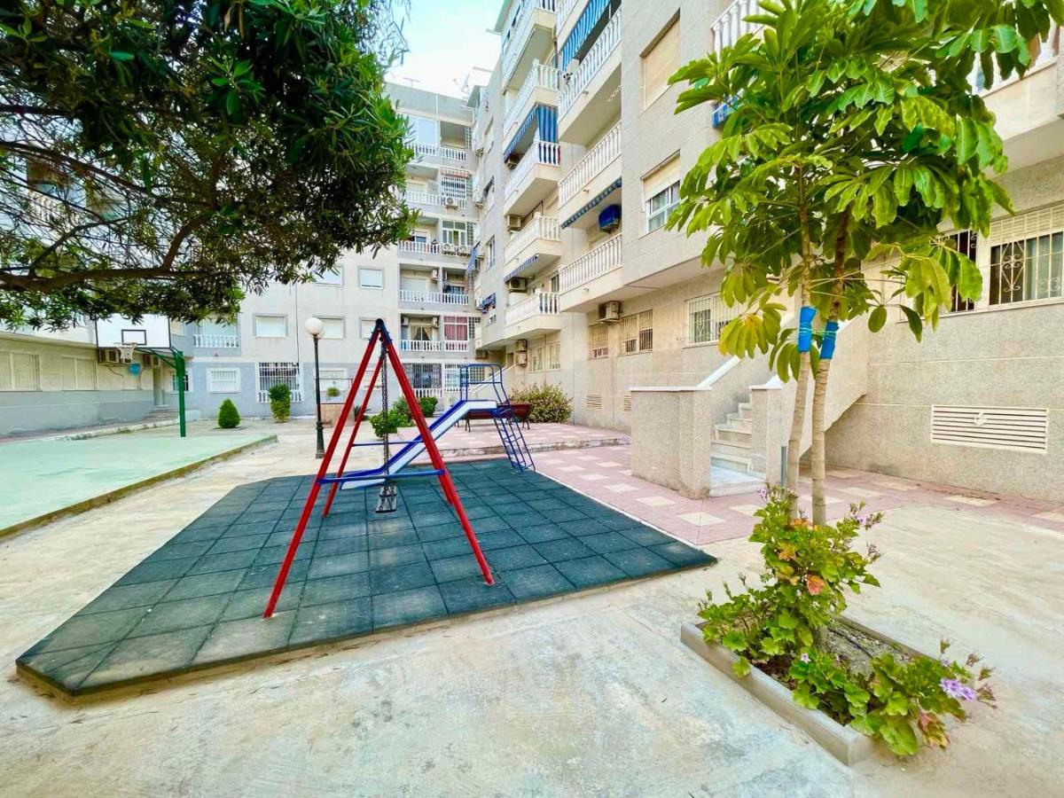 Torrevieja Comfortable Apartment Eksteriør bilde