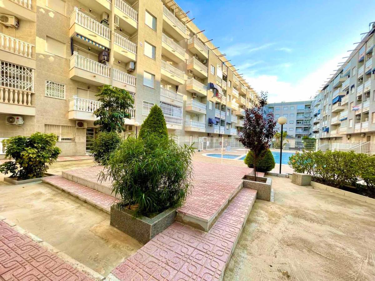 Torrevieja Comfortable Apartment Eksteriør bilde