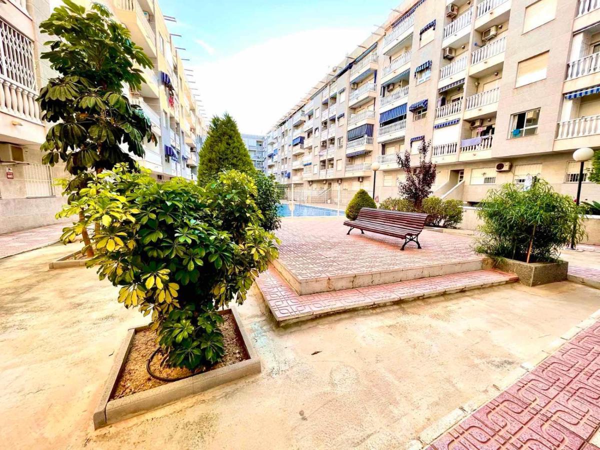Torrevieja Comfortable Apartment Eksteriør bilde